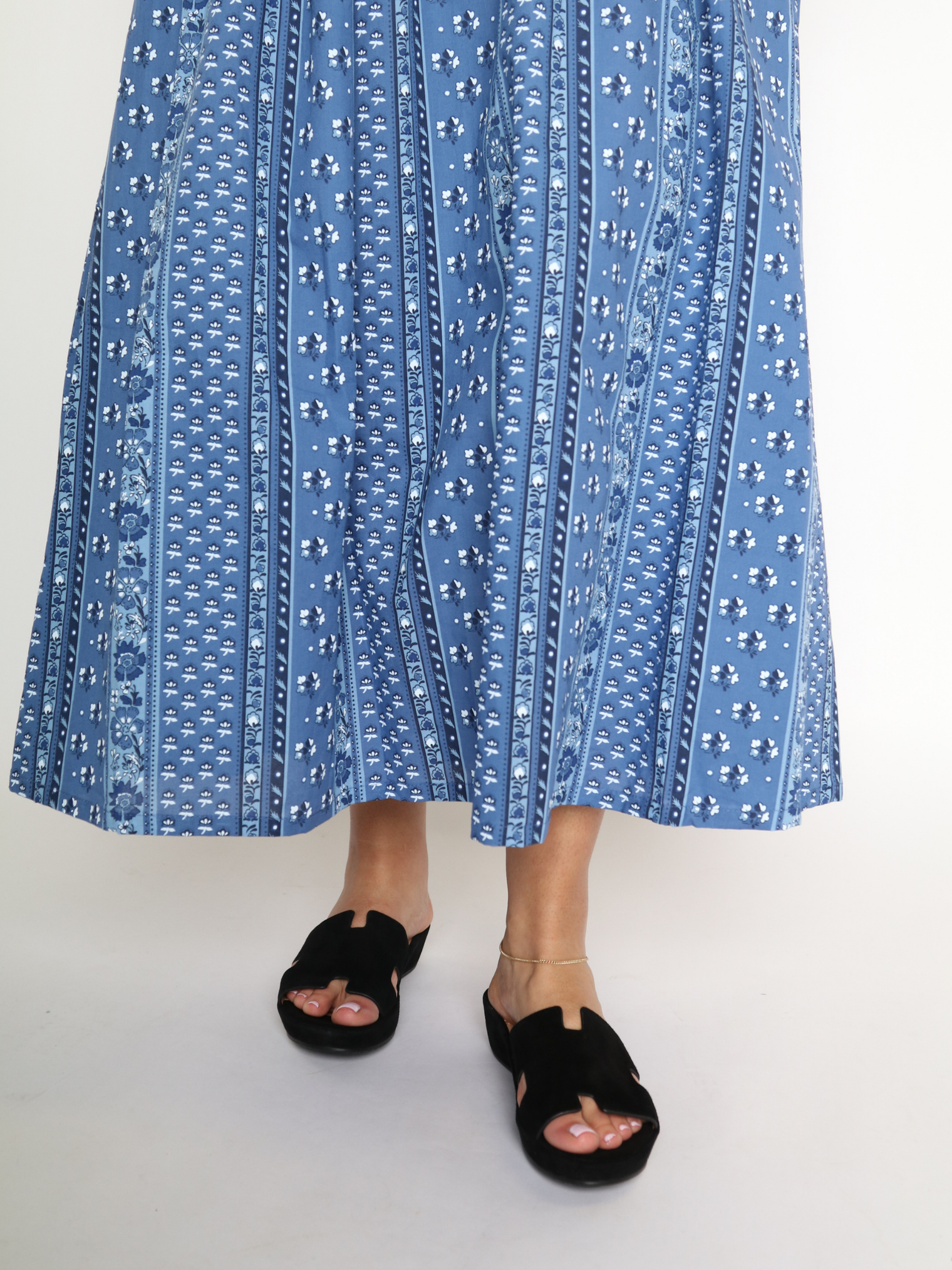 Catiana Black Suede Women's Sandals L'Amour Des Pieds