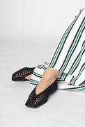 Lorinda Black Women's Shoes Flats Pavement