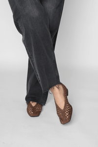 Lorinda Brown Women's Shoes Flats Pavement