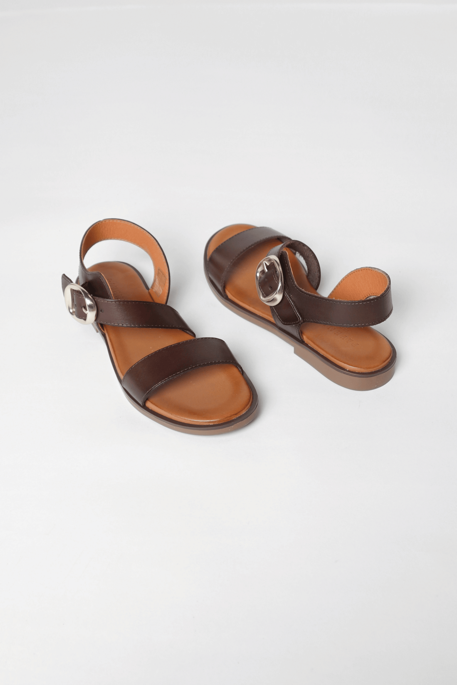 Isolda Brown Women's Sandals Pavement