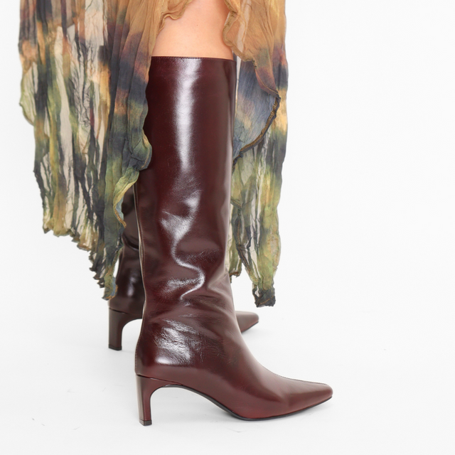 Seville Maroon Women's Boots Heels Intentionally Blank