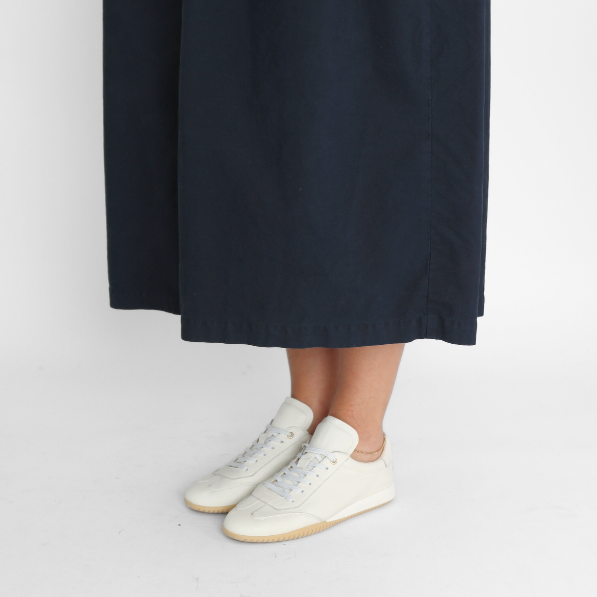 Volare Off White Women's Sneakers Ateliers