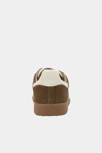 Cloud P Taupe Milk Women's Sneakers Back 70