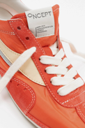 Temple Grenadine Women's Sneakers Oncept