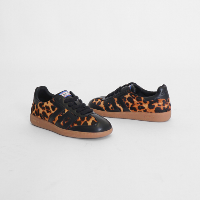 Cloud Leo Black Women's Sneakers Back 70
