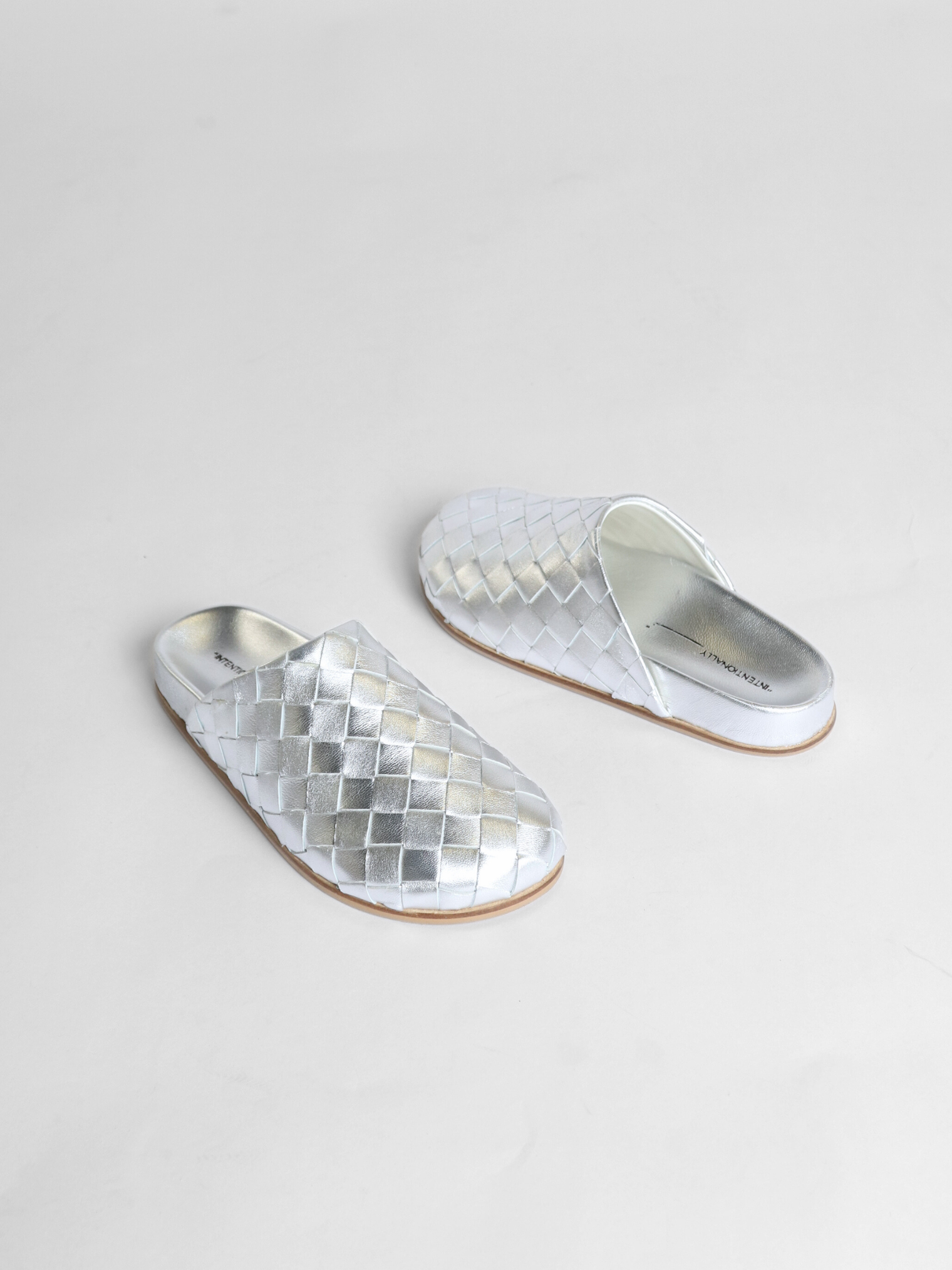 Aggie Mercury Women's Shoes Intentionally Blank