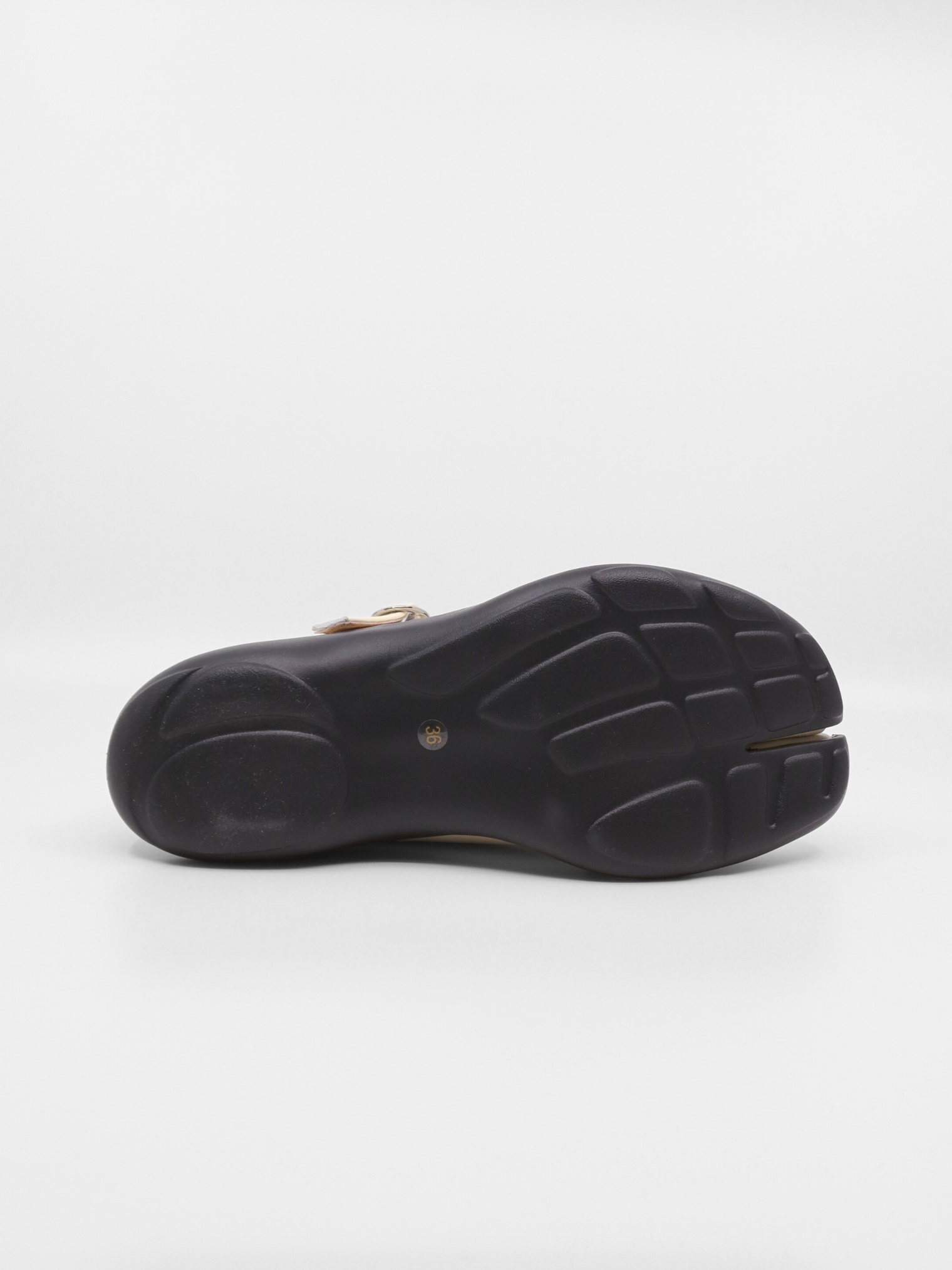 Split Toe Jane Beige