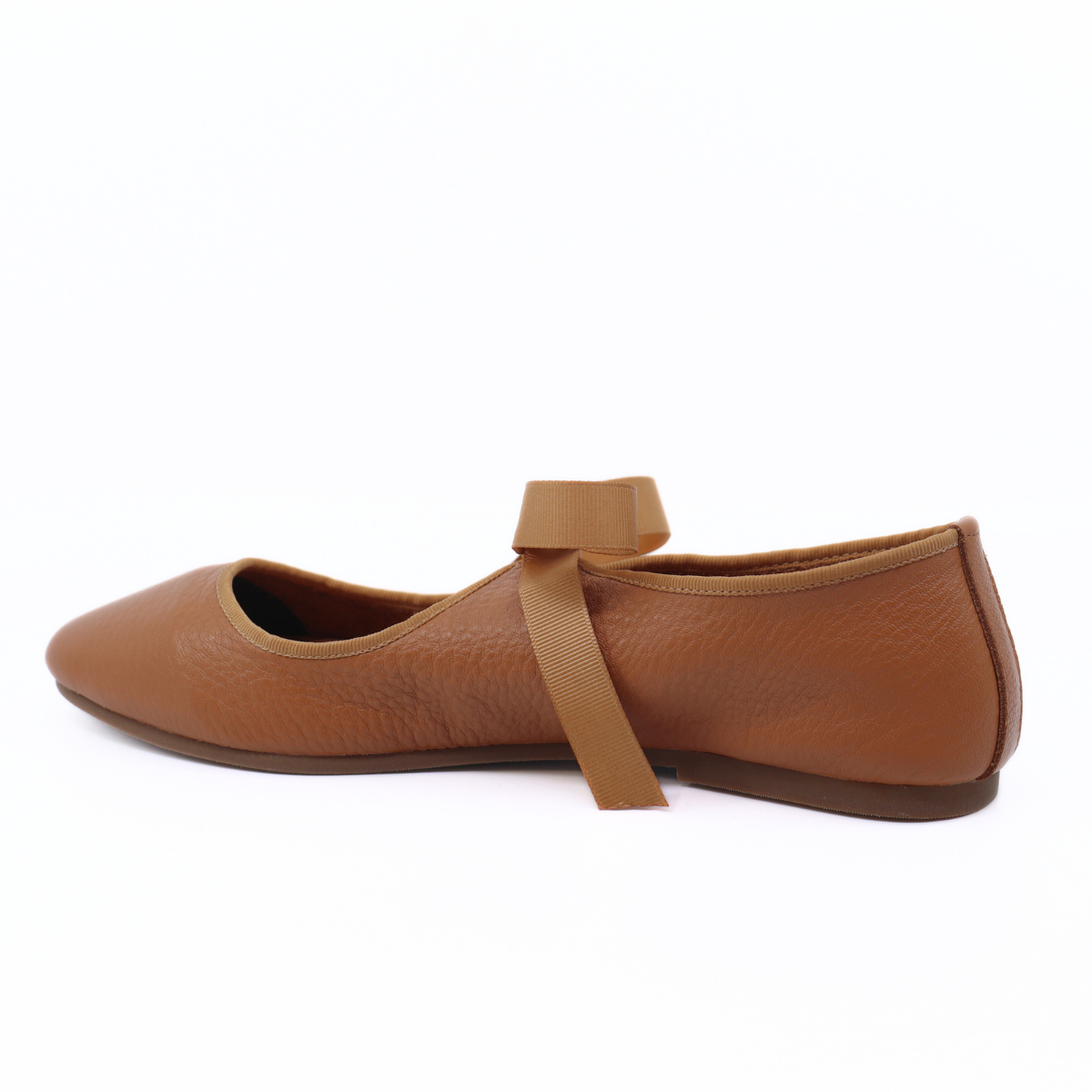 Valley Caramel Women's Shoes Flats Intentionally Blank