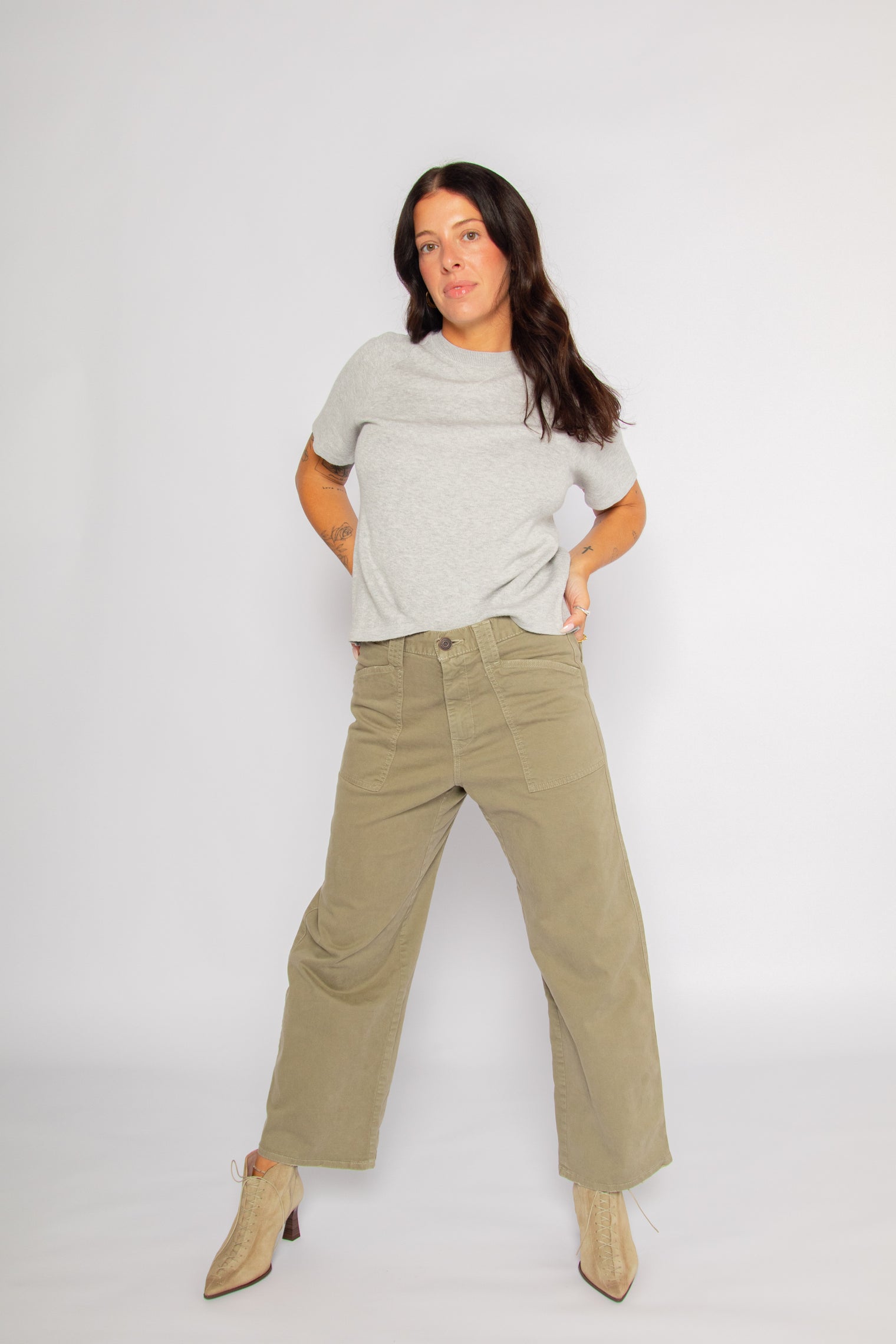 Warwick T-Shirt Heather Grey Women's Tops One Grey Day
