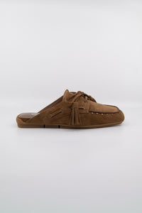 Bavaria Studs Chestnut