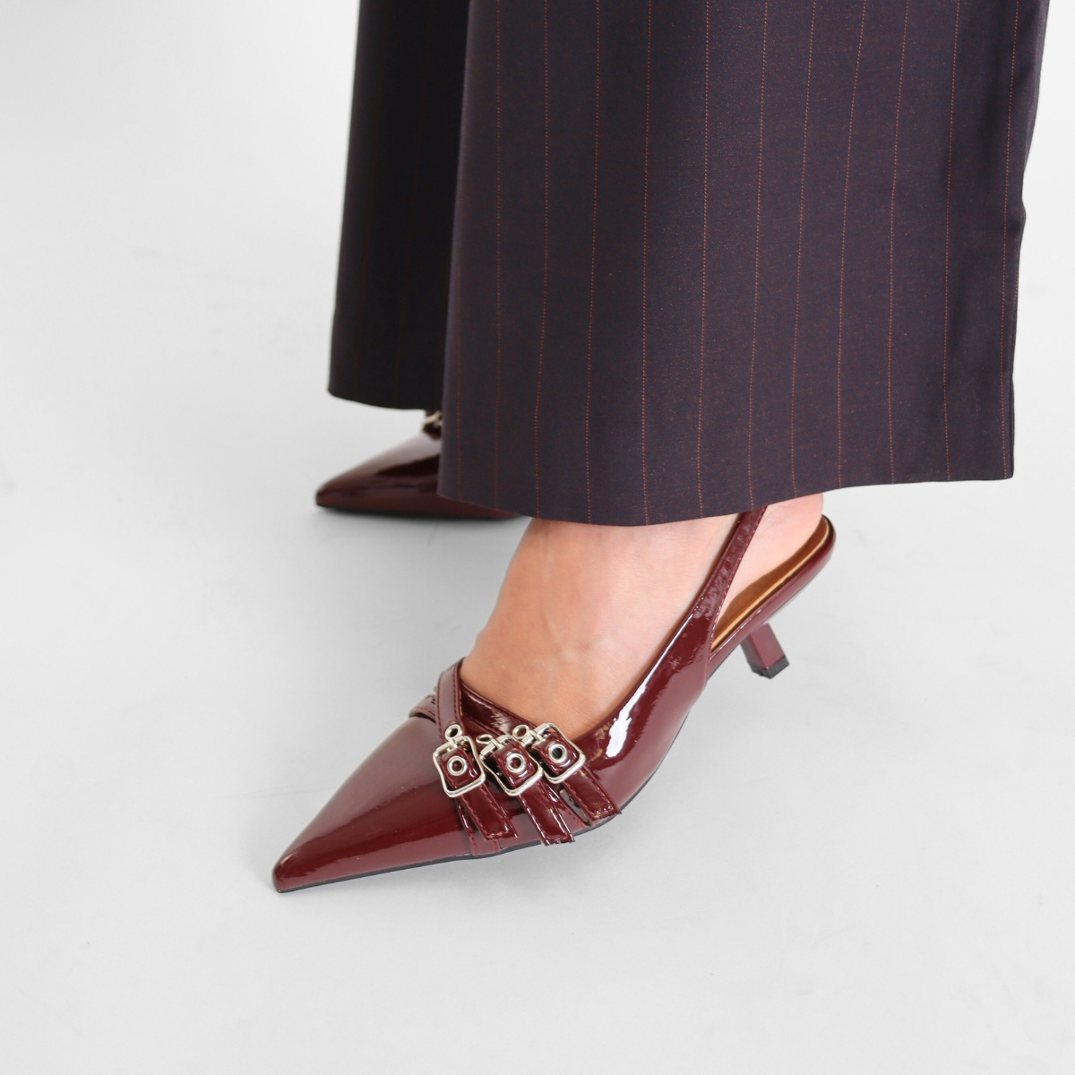 Kristin Kitten Burgundy Patent Women's Shoes Heels Bianco