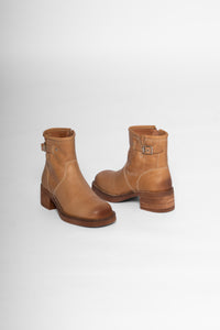 Nola Vintage Sand Women's Boots Pavement