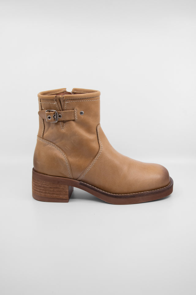 Nola Vintage Sand