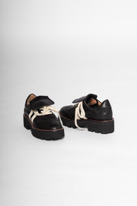 Flap Ox Black