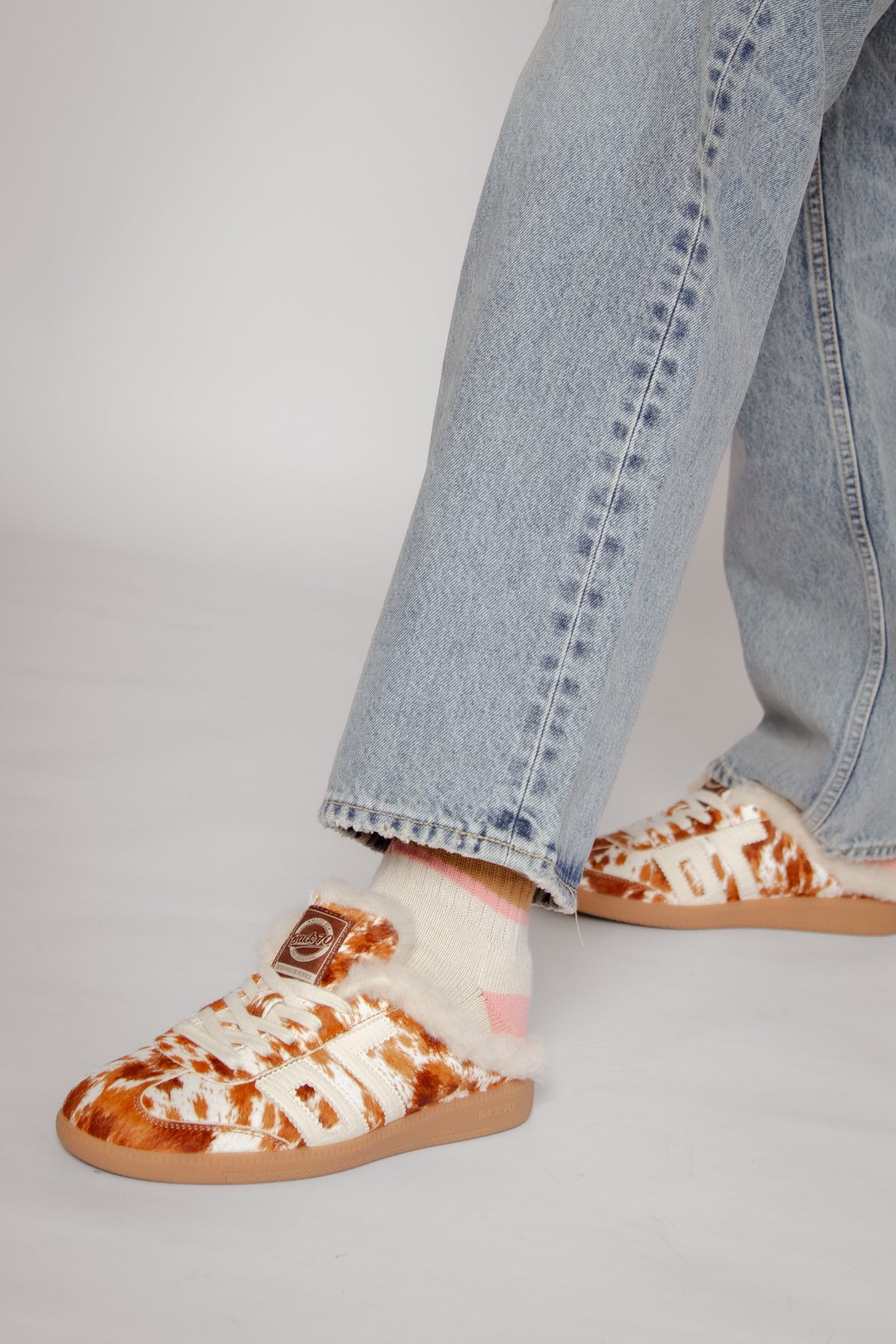 Easter Fl Cow Cuoio Women's Sneakers Back 70