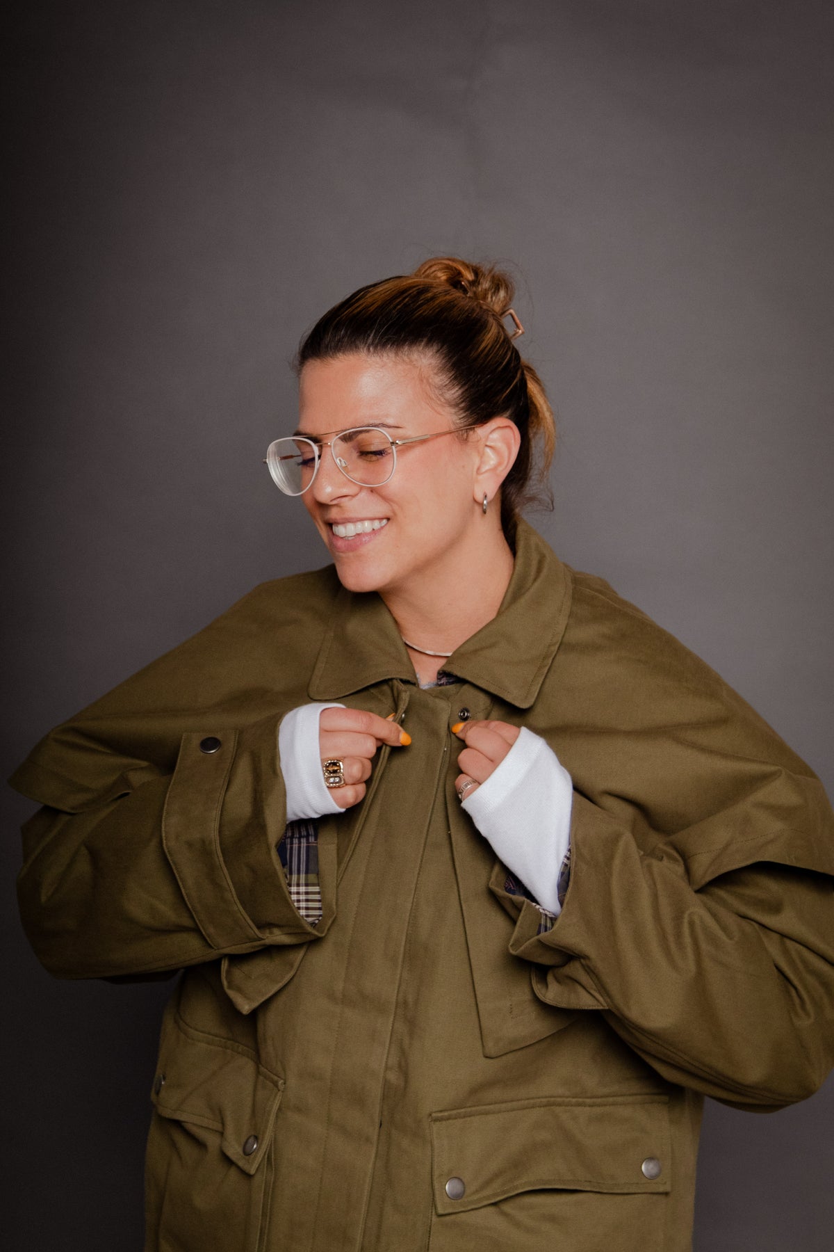 Bonnie Cape Jacket Green Women's Tops Outerwear Muse Assembly