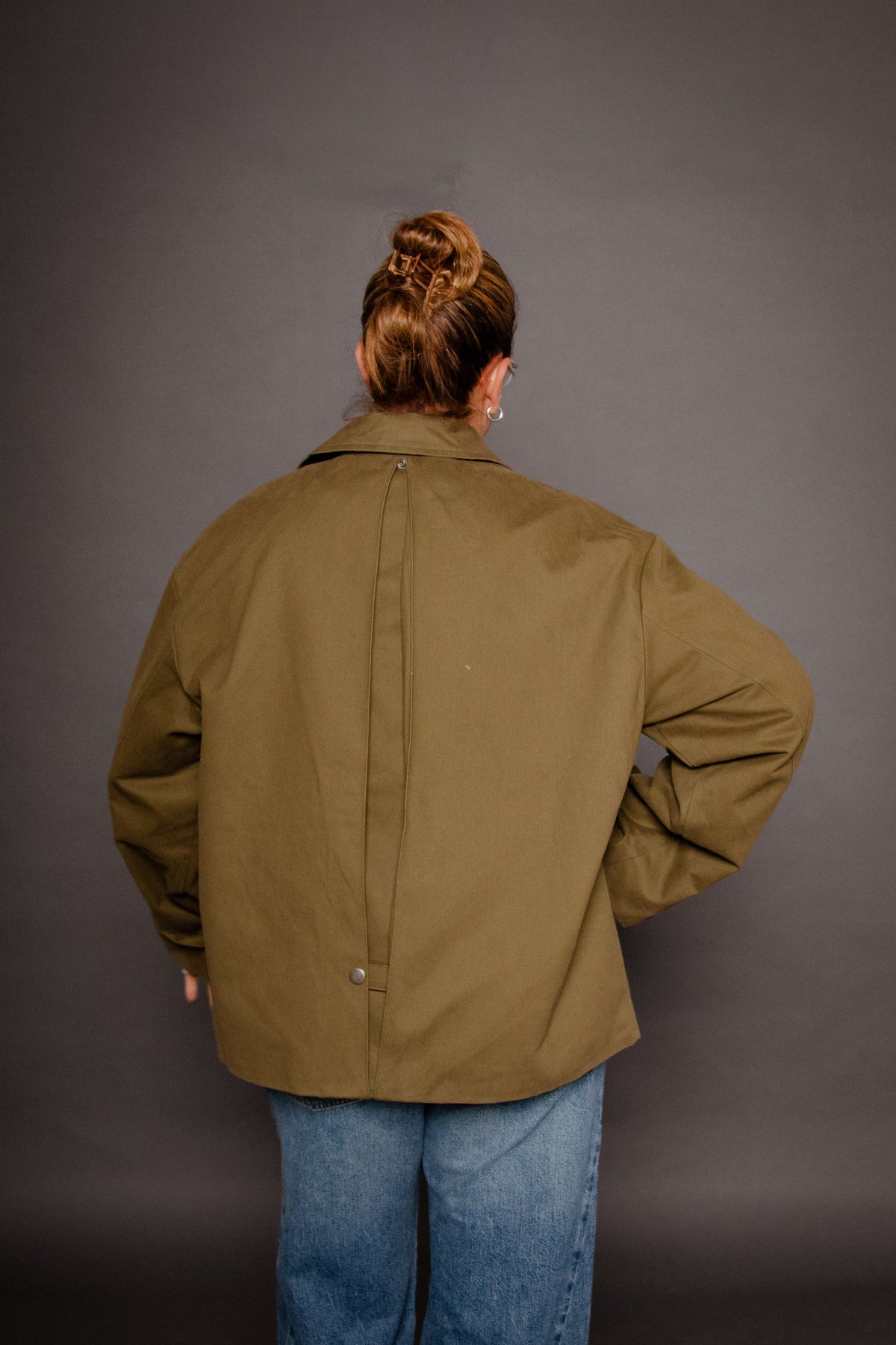 Bonnie Cape Jacket Green Women's Tops Outerwear Muse Assembly