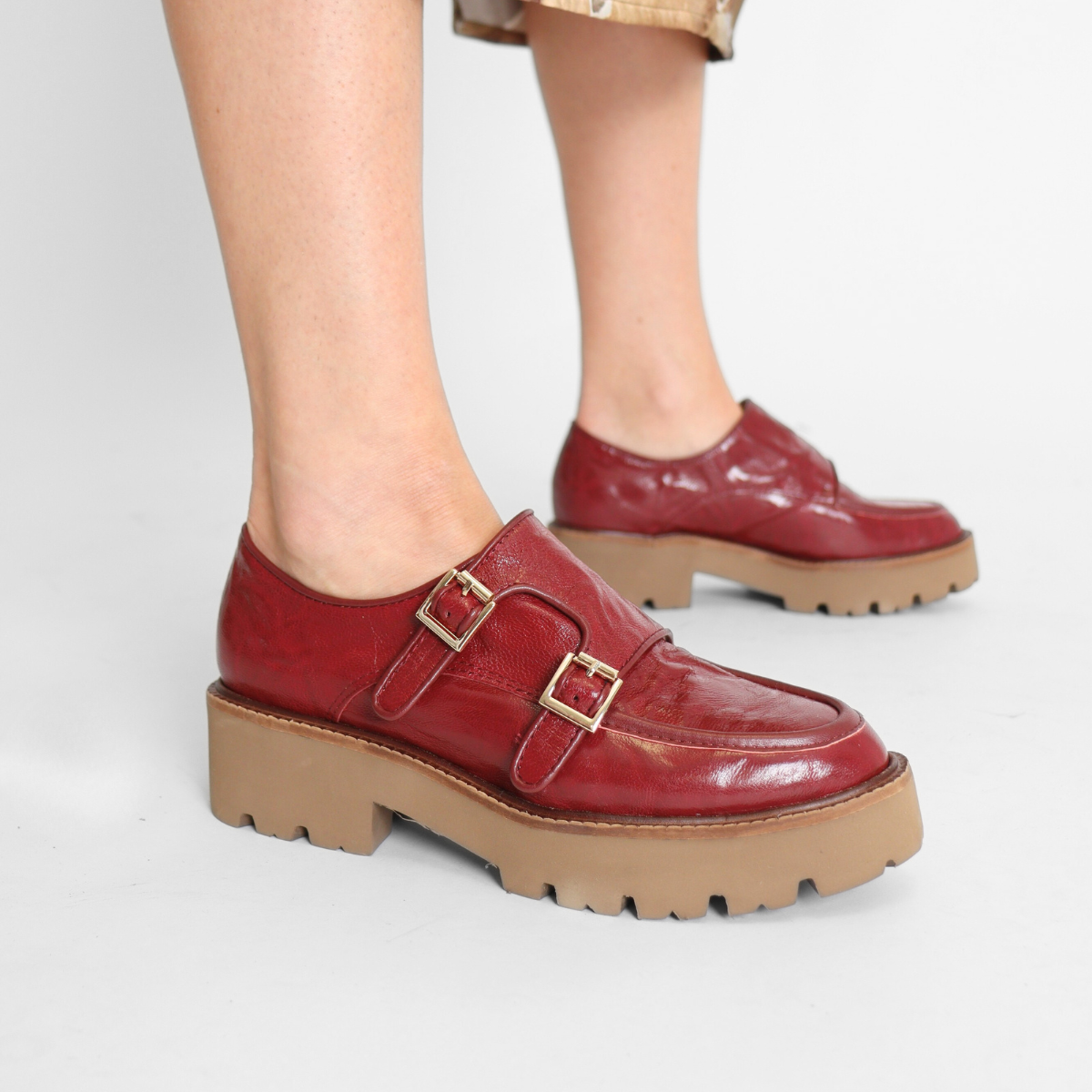 Wide Belt Lugg Wine Women's Shoes Platforms All Black