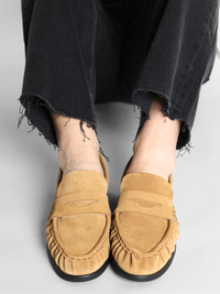 Elmira Suede Tan Suede