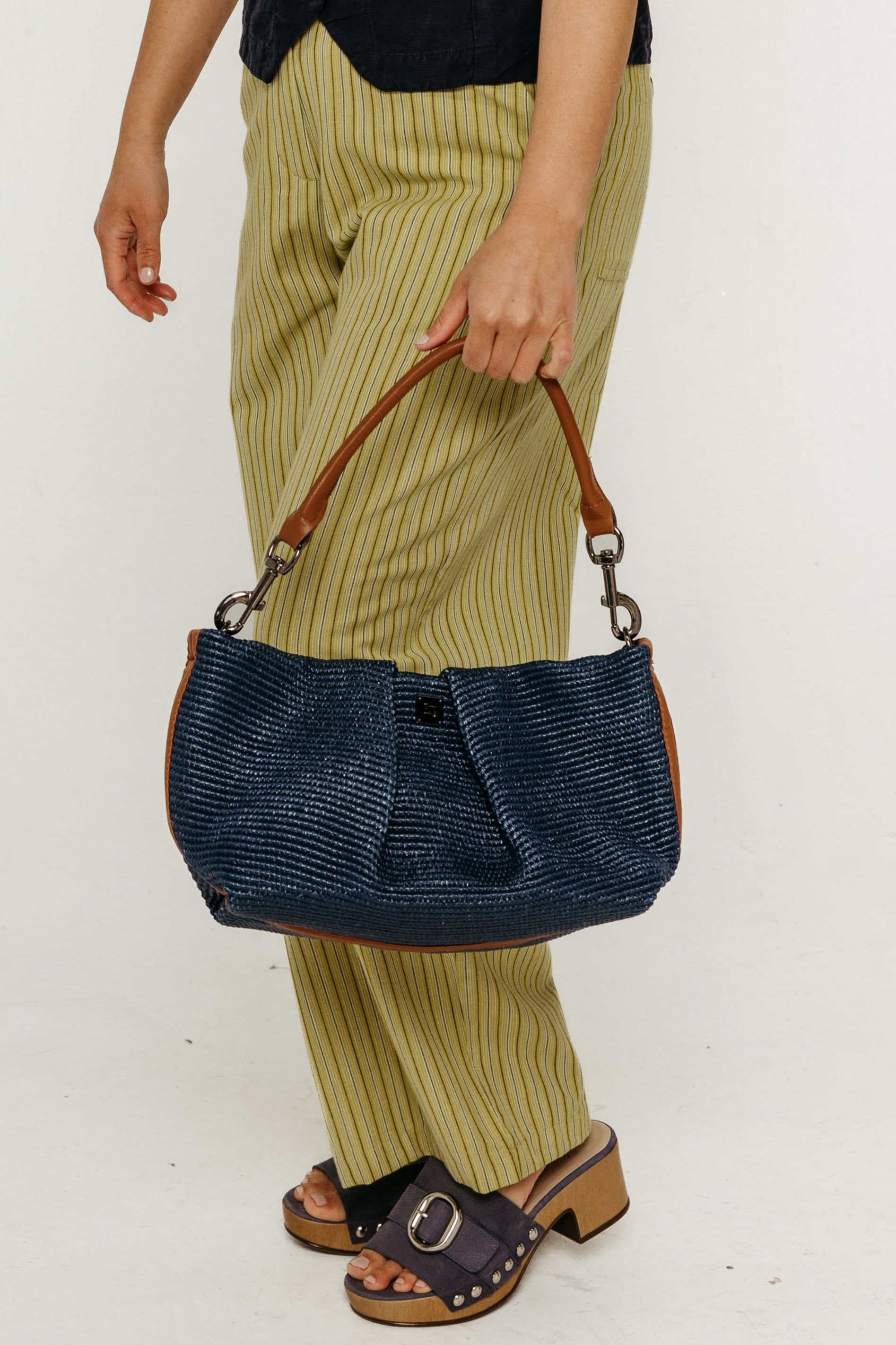 Savannah Navy Raffia – The Sōl Collective