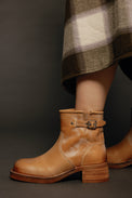 Nola Vintage Sand Women's Boots Pavement