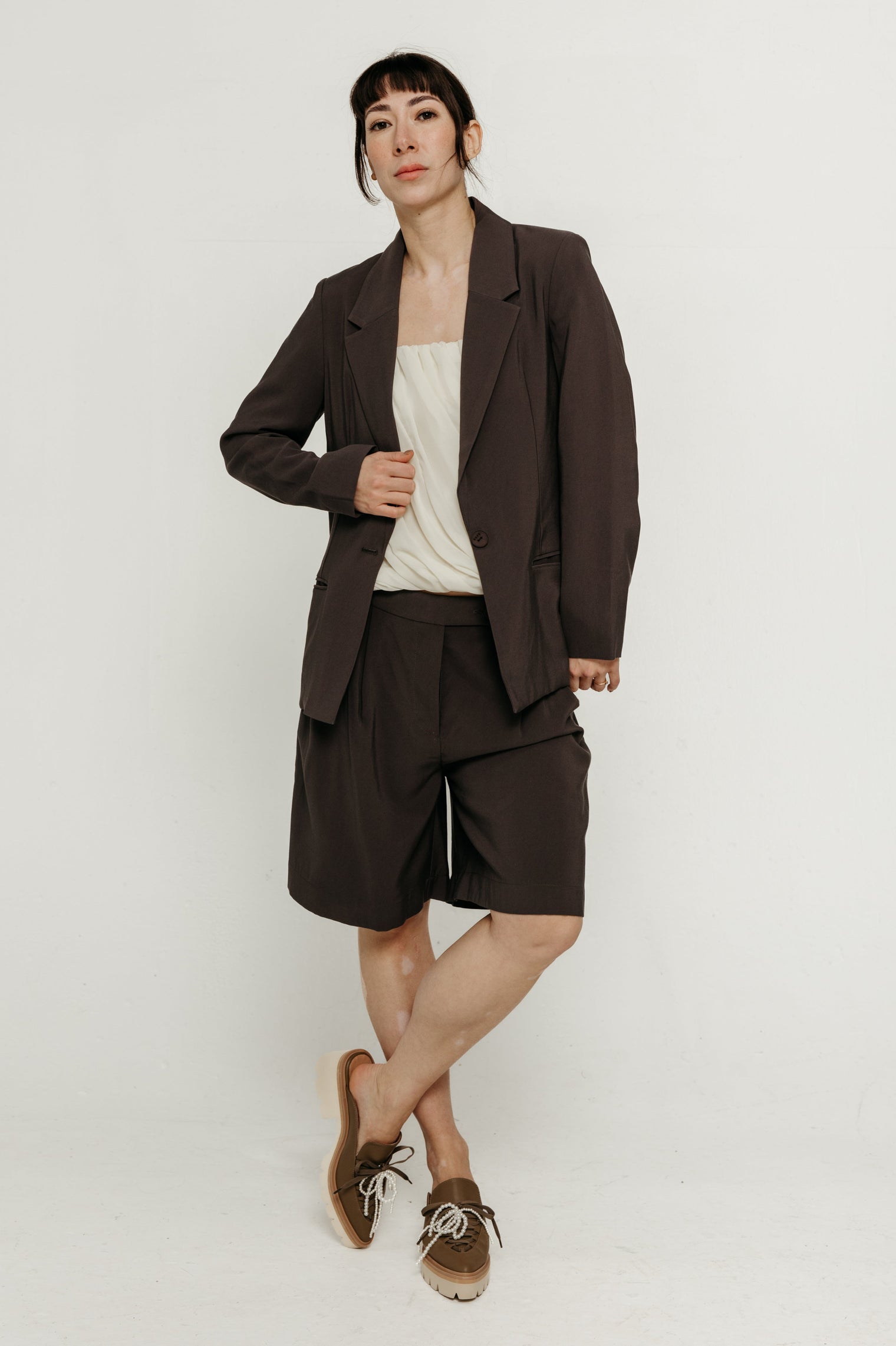 Laida Short Dark Khaki Women's Bottoms SKFK