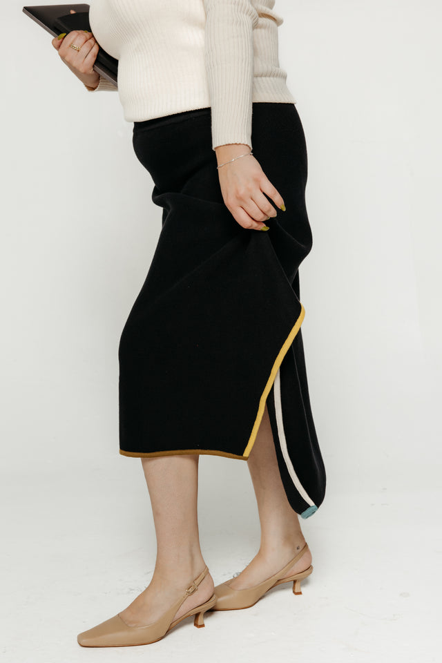 Nahiane Skirt Black Women's Bottoms Skirt SKFK