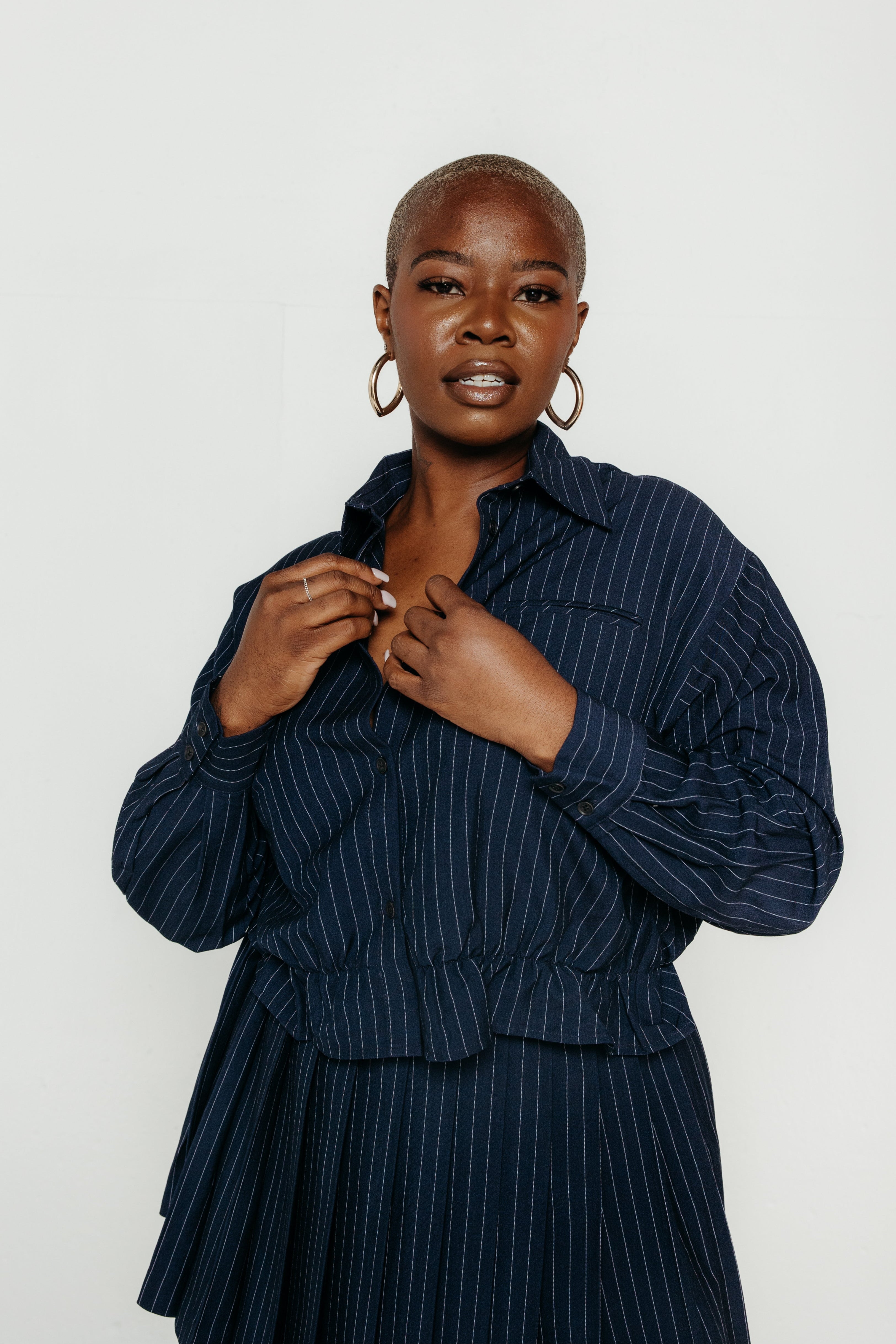 Neo Pinstripe Short Shirt Navy – The Sōl Collective