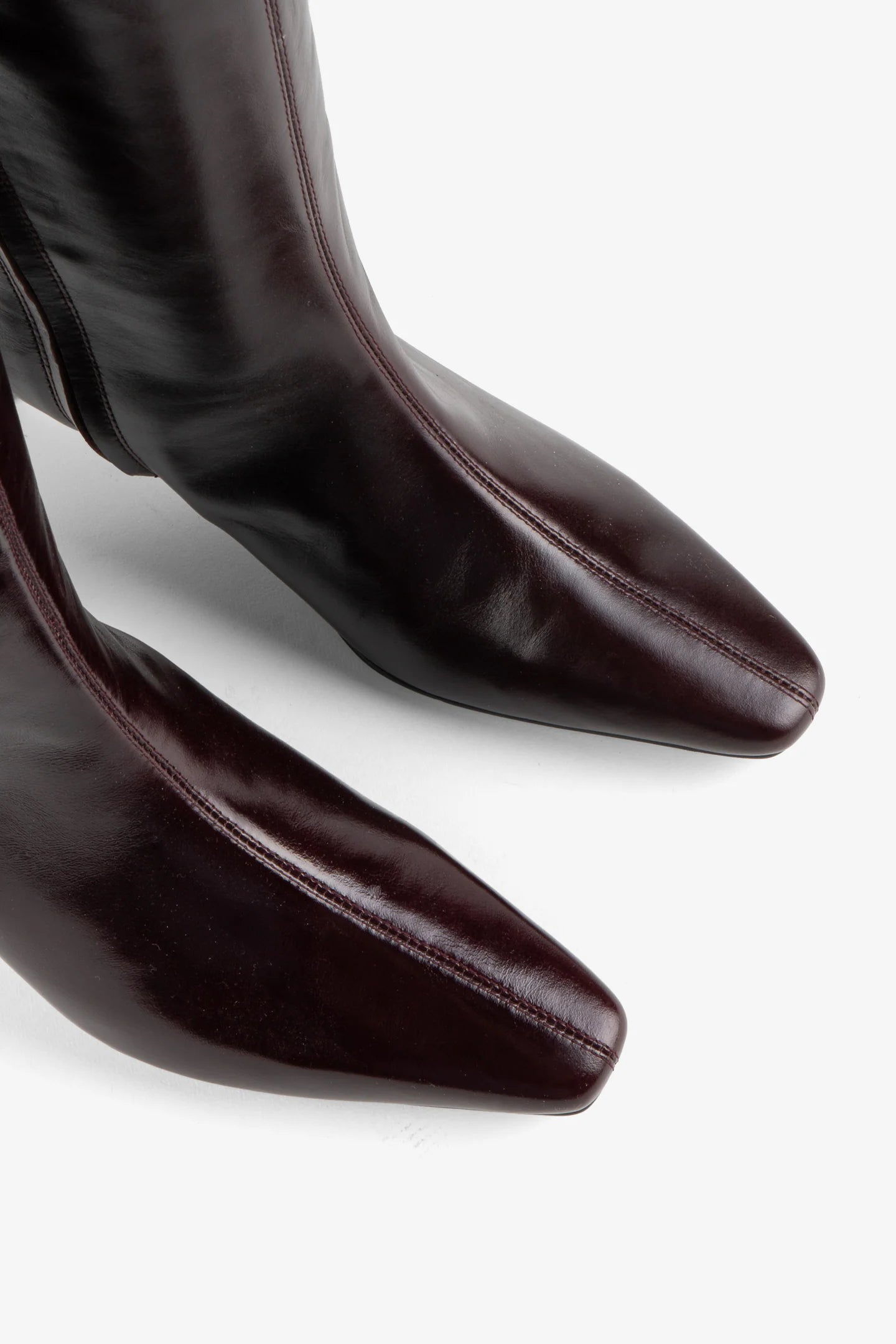 Seville Maroon Women's Boots Heels Intentionally Blank