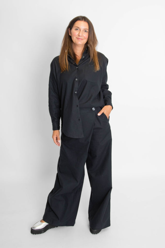 Wide Shirt Black Women's Tops Cossac