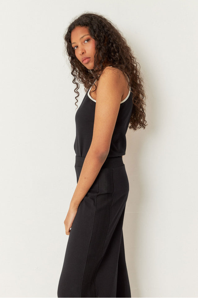 Elixi Trouser Black Women's Bottoms SKFK