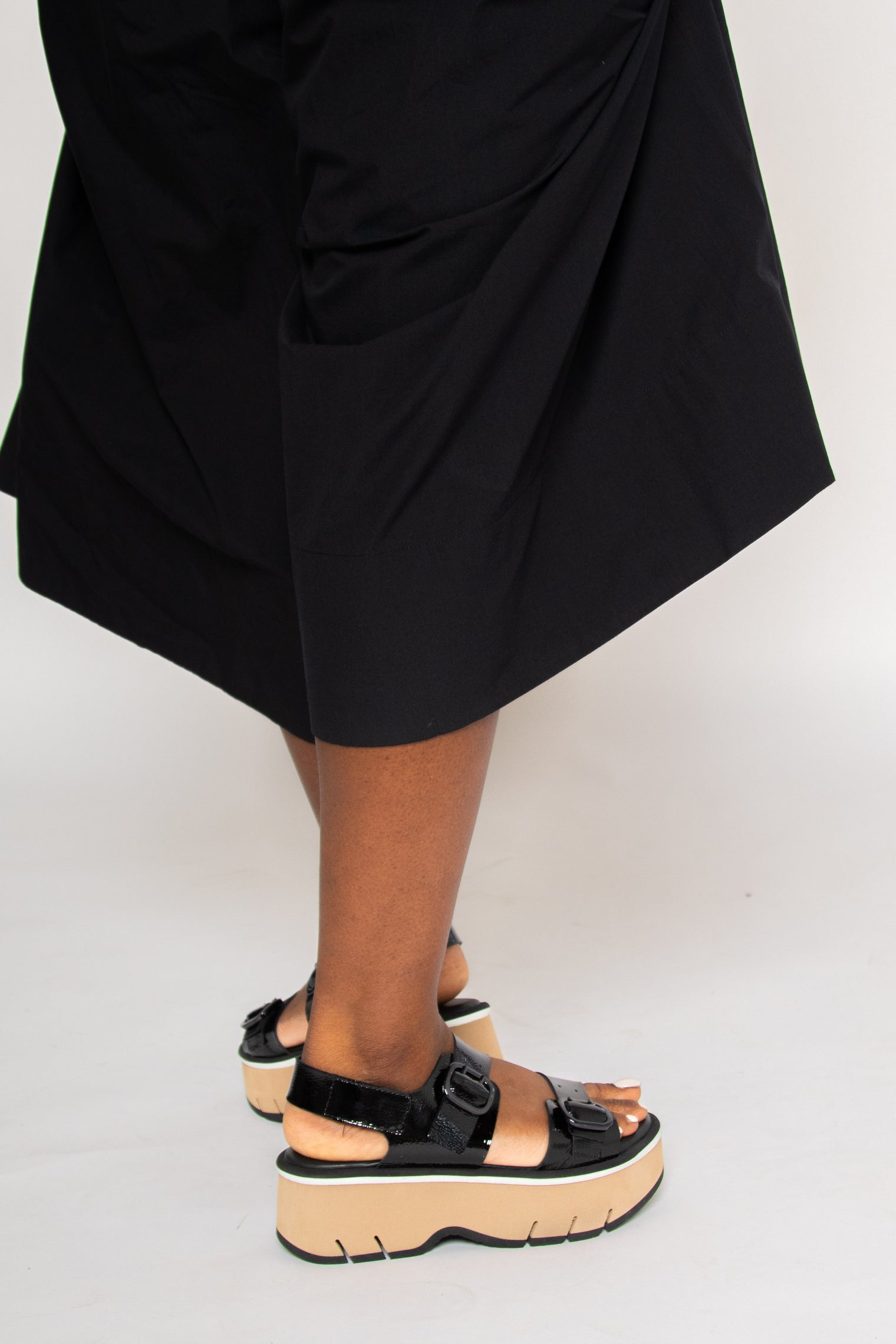 Lucia Reverse Vernice Black Women's Sandals Platforms Homers