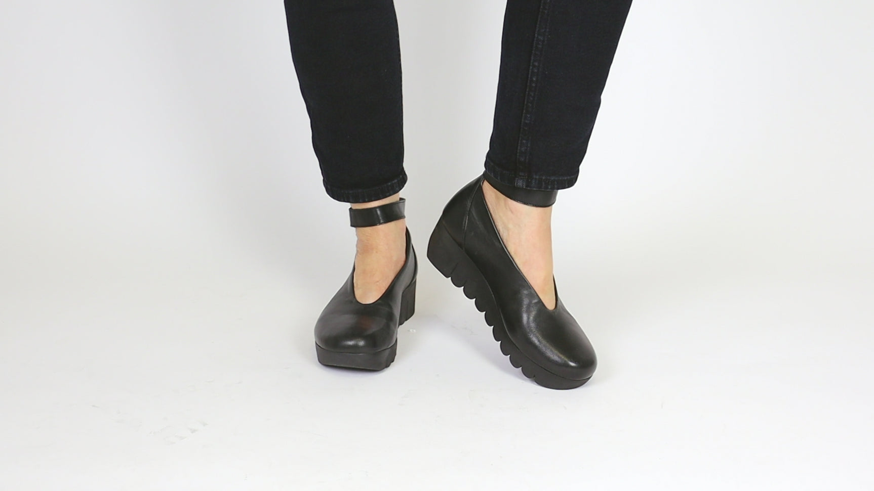 Vily Black Women's Shoes Platforms Fly London