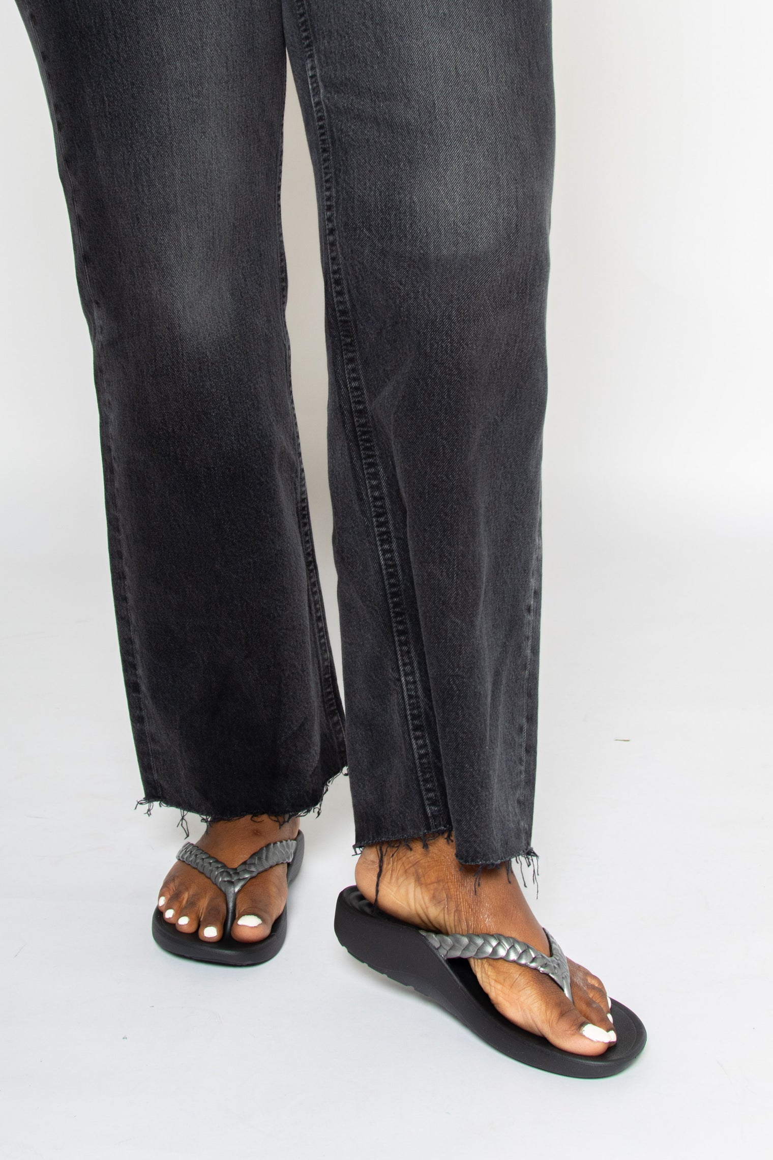 Vicki Pewter Gloss Women's Sandals Aetrex