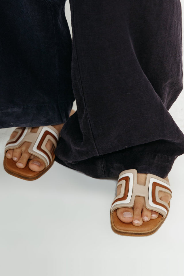 Fabbi Tan Women's Sandals Ateliers