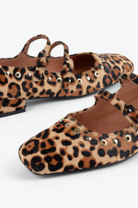 Venezuela Leopard Women's Shoes Heels Intentionally Blank    