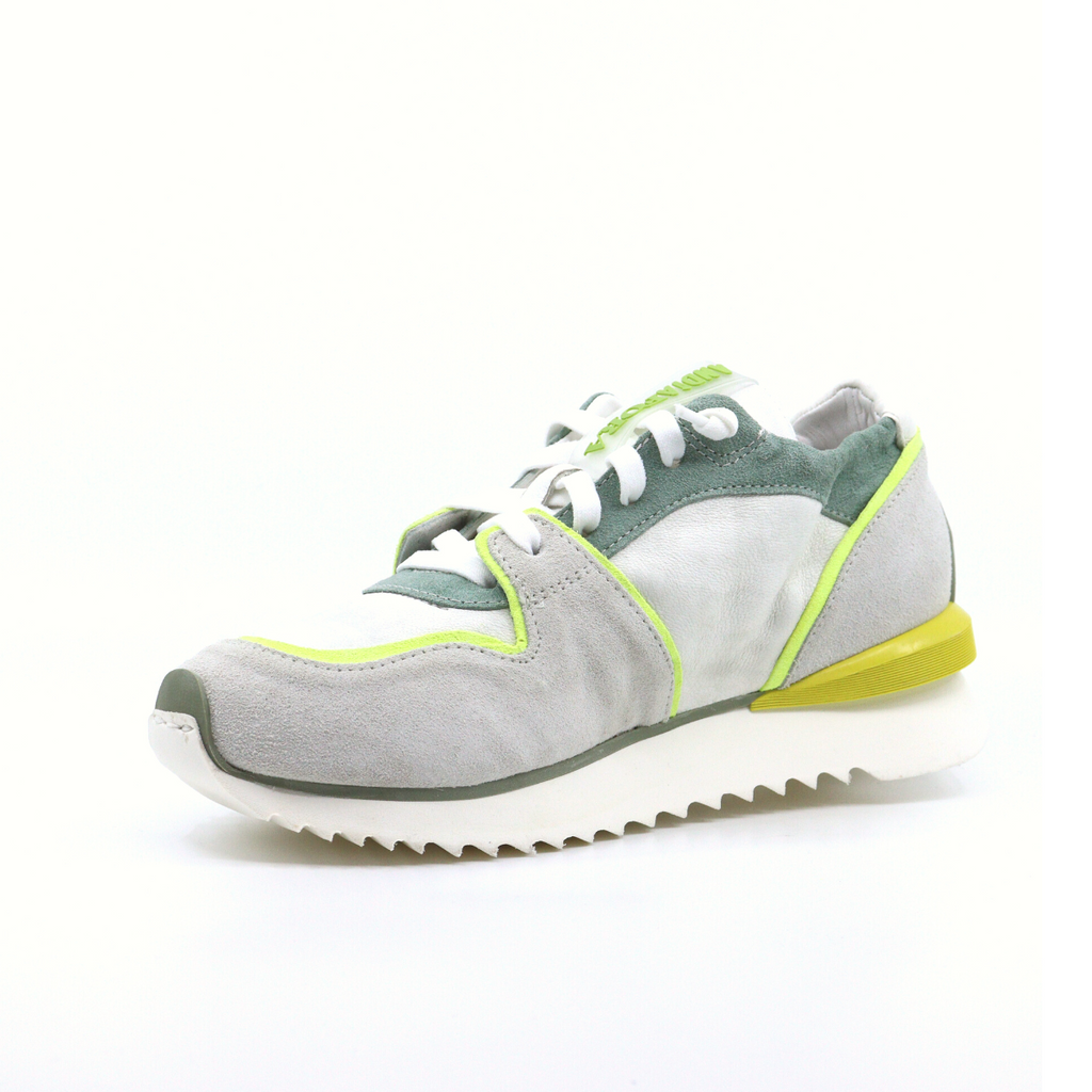 Women's ruffle camos bianco Italian sneaker by Andia Fora