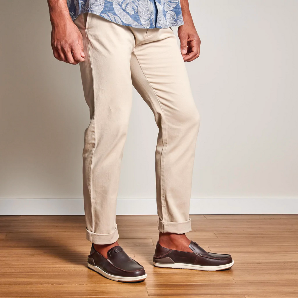 Men's kakaha dark java leather loafer by Olukai 